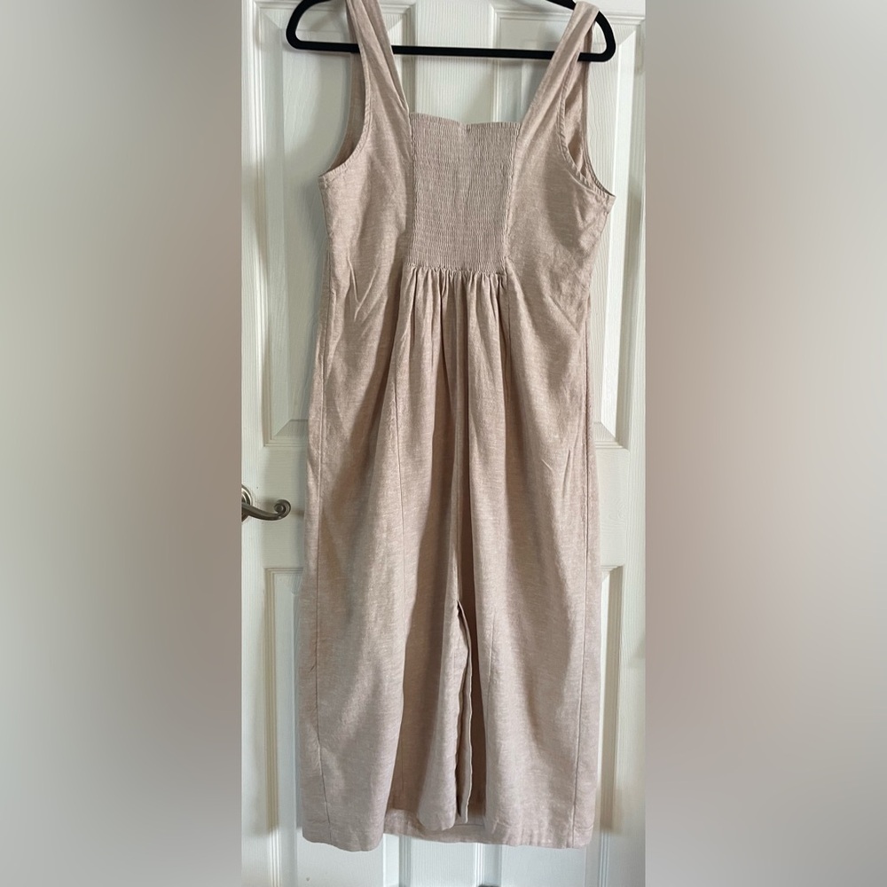 Old Navy Blush Pink Pencil Skirt - Picture 2 of 4